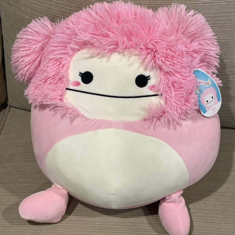 20 in Brina Big Foot Squishmallow